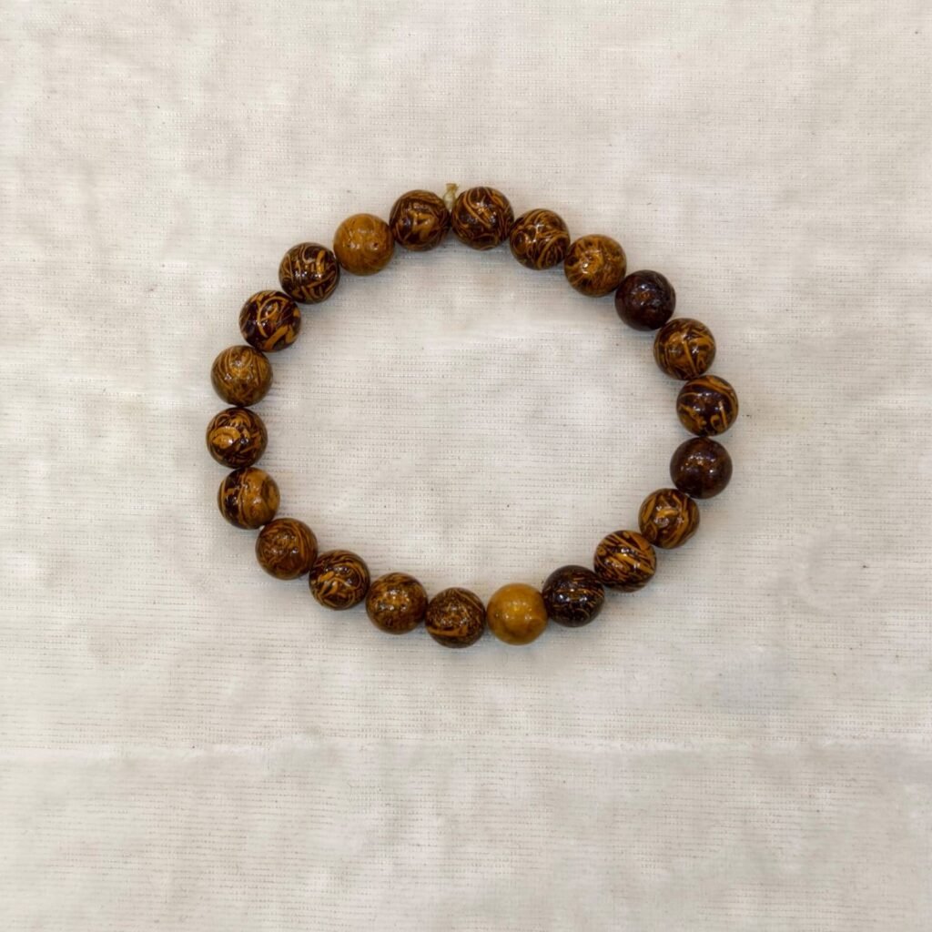 mahe Mariam Piles Bracelet 8 mm