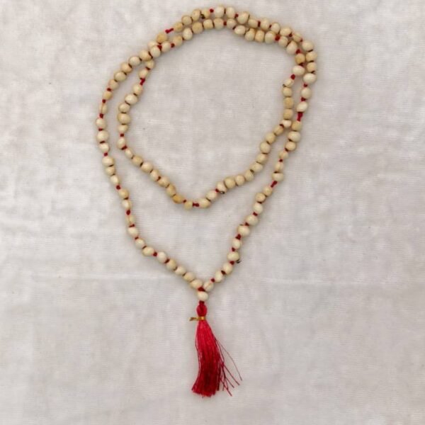 White Gunja Mala (Lakshmi Priya) : Jaap & Wearing Mala