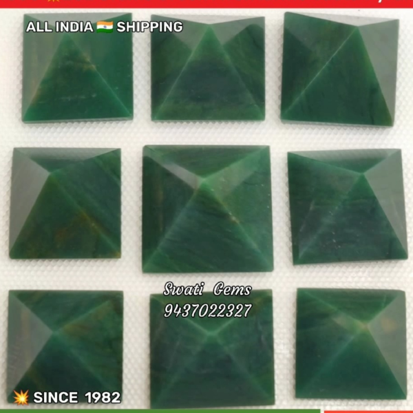 Green Aventurine Vastu Pyramid